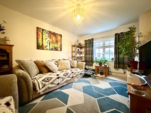 Living Room- click for photo gallery